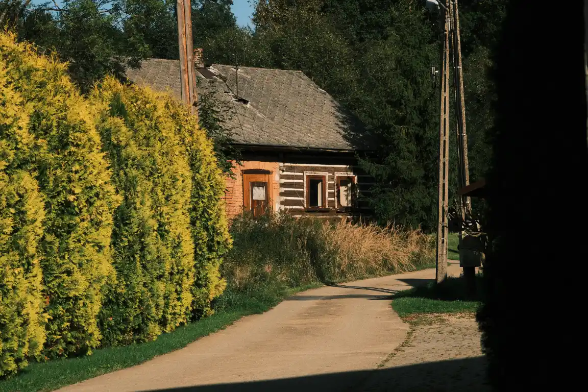 Selling a Storm-Damaged House in Texas guide
